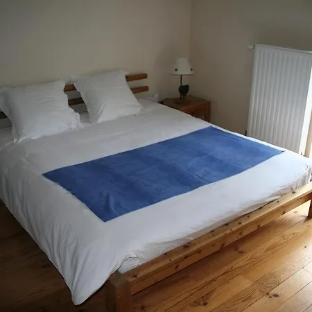 Inn Saint Vincent Mazerat-Aurouze